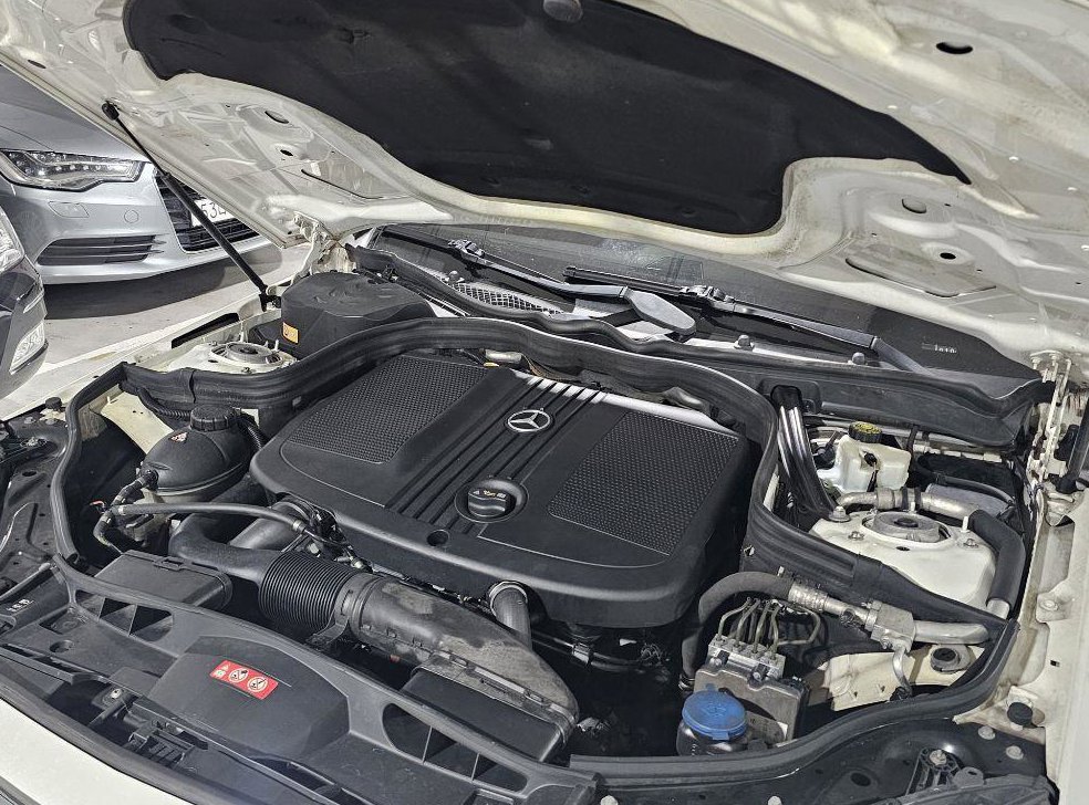 벤츠 E 클래스 E220 CDI 아방가르드 사진 6