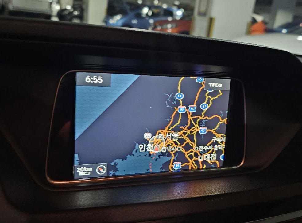 벤츠 E 클래스 E250 CDI 4MATIC 사진 8