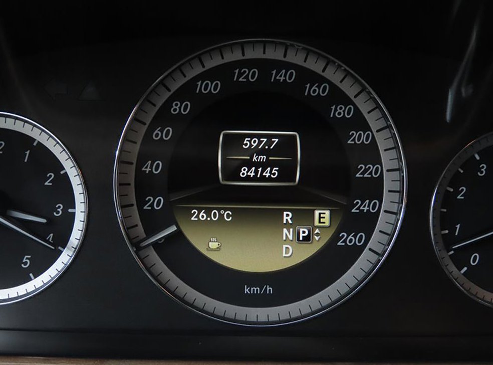벤츠 E 클래스 E300 엘레강스 사진 9