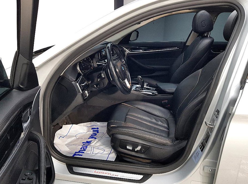 BMW 5시리즈 520d 럭셔리 스페셜 에디션 사진 8
