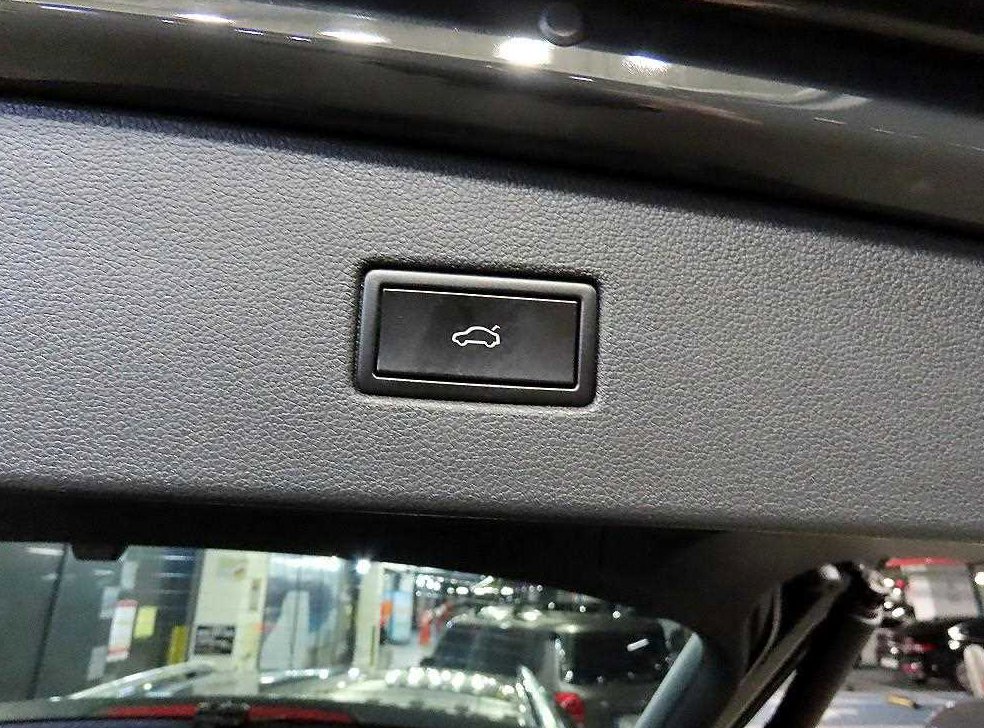 폭스바겐 티구안 2.0 TDI 프리미엄 사진 16