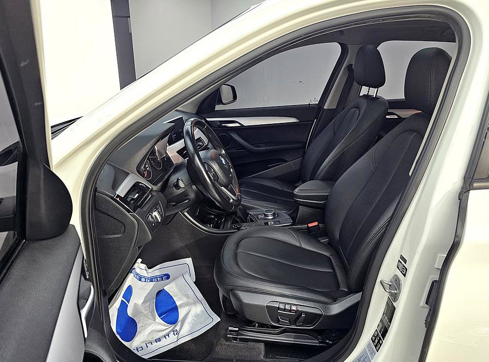 BMW X1 xDrive 18d 사진 8