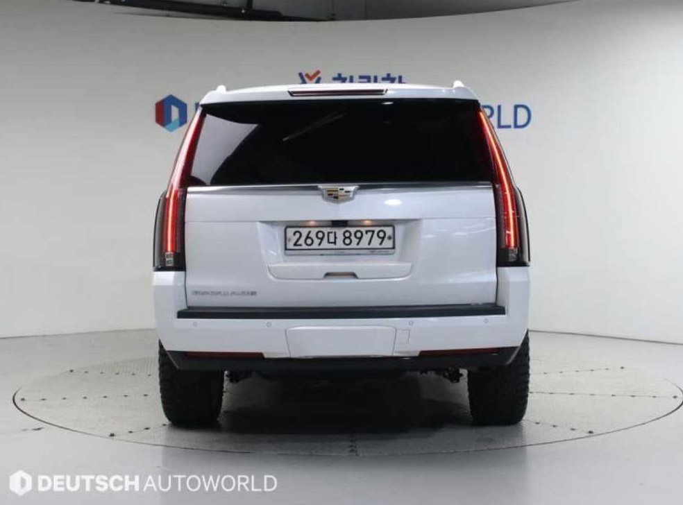 캐딜락 에스컬레이드 6.2 V8 플래티넘 사진 4