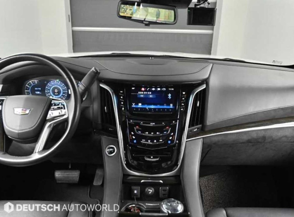 캐딜락 에스컬레이드 6.2 V8 플래티넘 사진 7