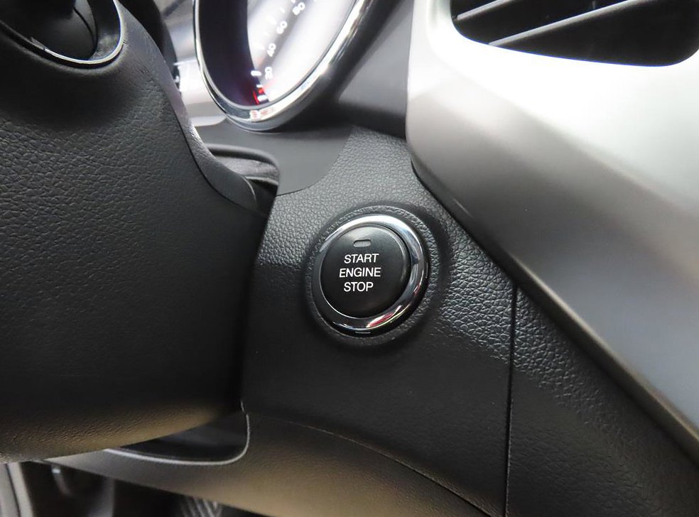 KG모빌리티(쌍용)  티볼리 가솔린 2WD 1.6 LX 사진 15