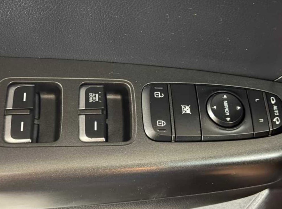 기아 스포티지 디젤 1.7 2WD 트렌디 사진 17