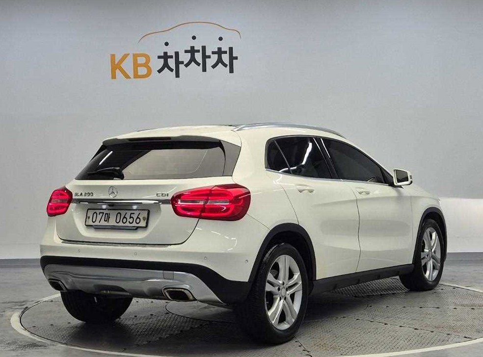 벤츠 GLA 클래스 GLA200 CDI 사진 3