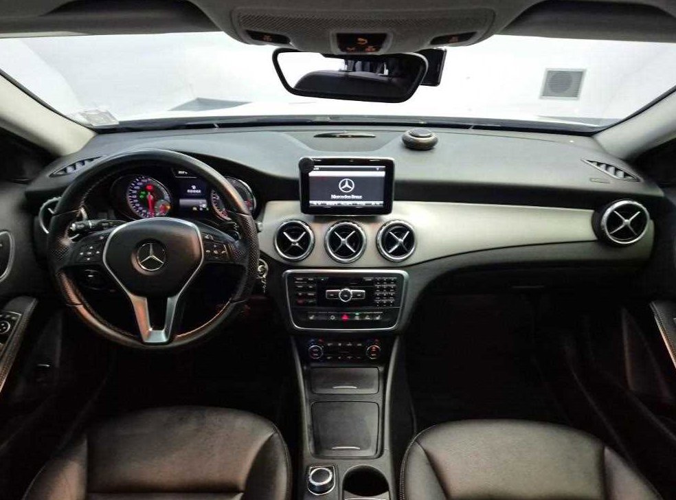 벤츠 GLA 클래스 GLA200 CDI 사진 7
