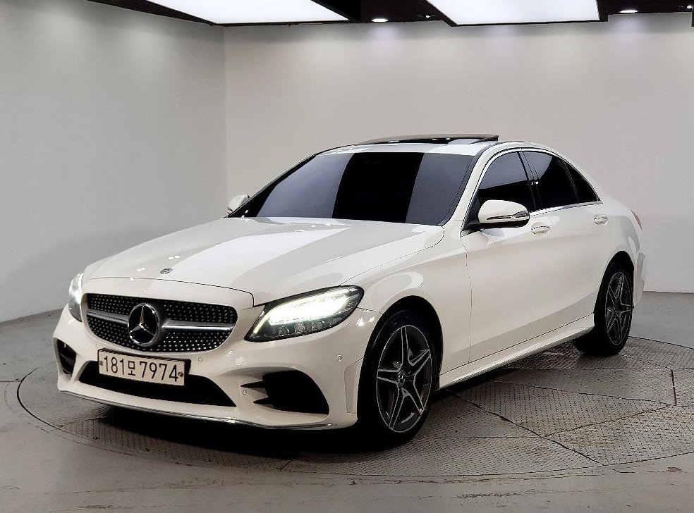 벤츠 C 클래스 C220 d 4MATIC AMG Line