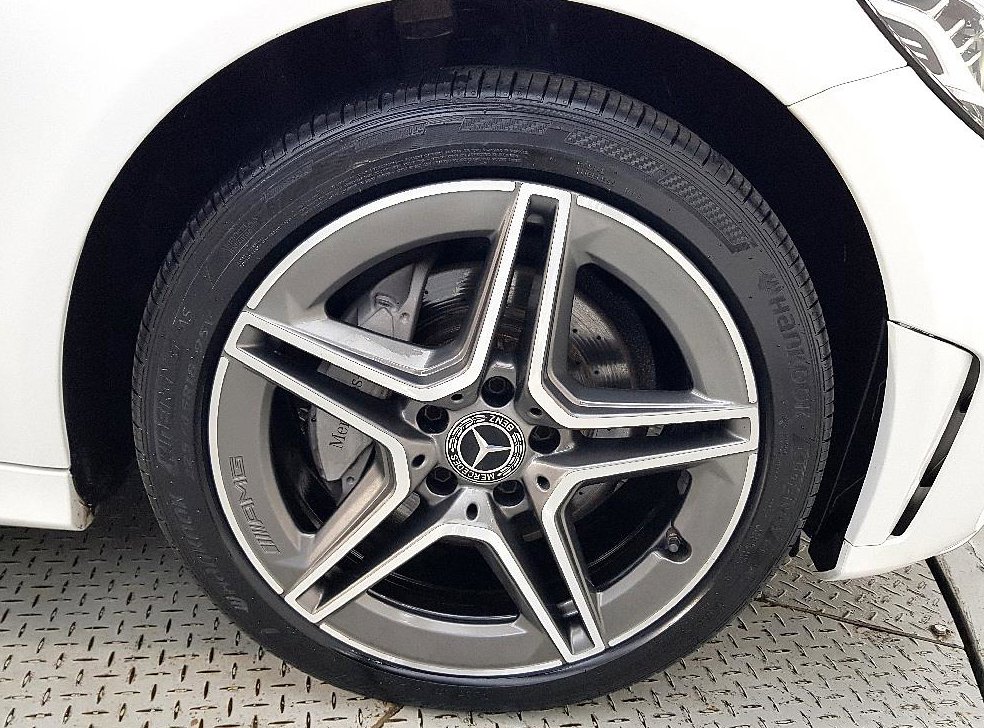 벤츠 C 클래스 C220 d 4MATIC AMG Line 사진 20