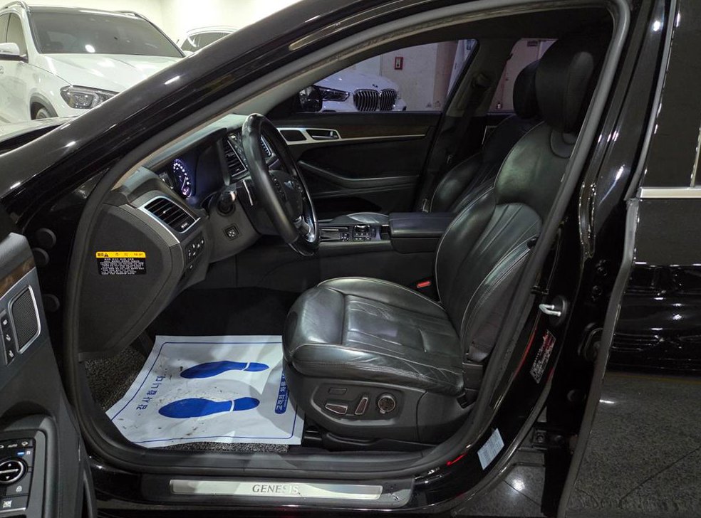 현대 제네시스 G330 프리미엄 AWD 사진 6