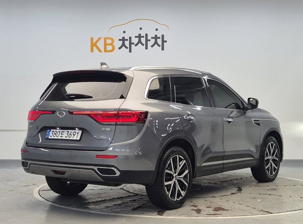 르노코리아(삼성) QM6 2.0 LPe RE 시그니처 2WD 사진 4