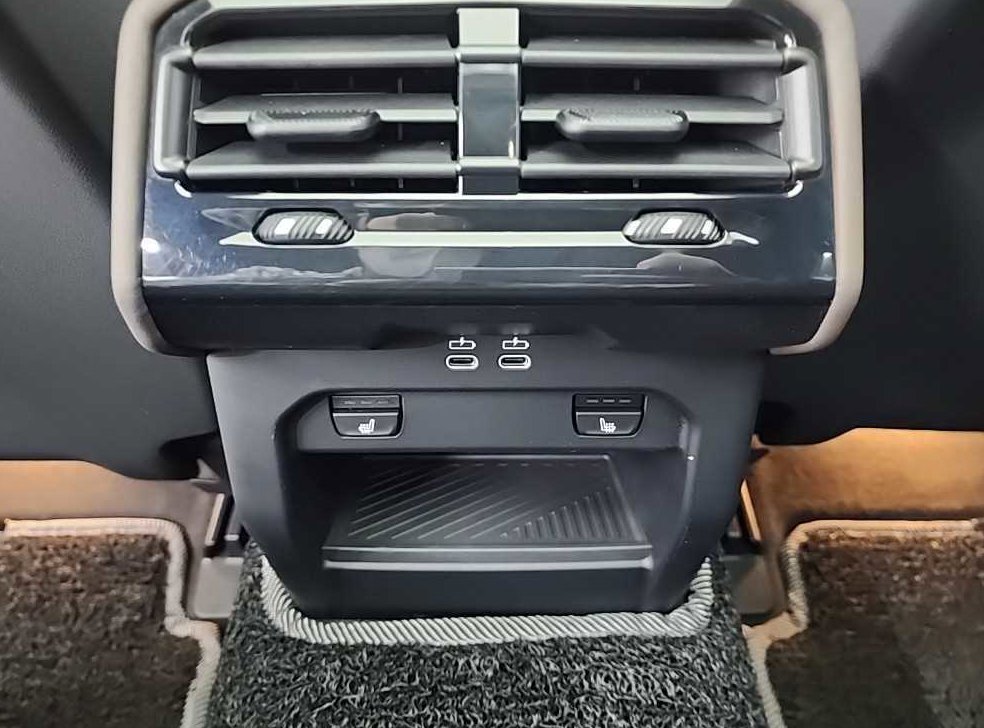 BMW 5시리즈 520i 사진 14