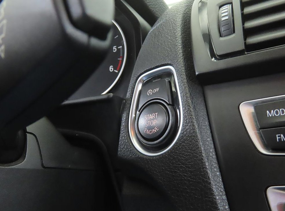 BMW 1시리즈 118d 어반 사진 15