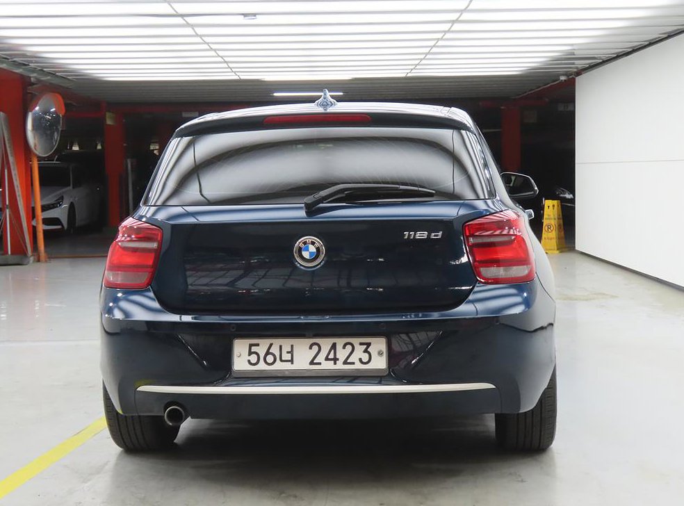 BMW 1시리즈 118d 어반 사진 3