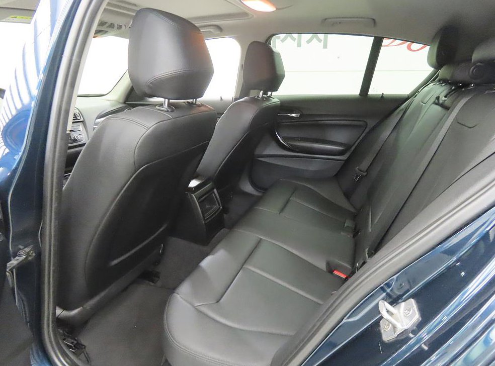 BMW 1시리즈 118d 어반 사진 6
