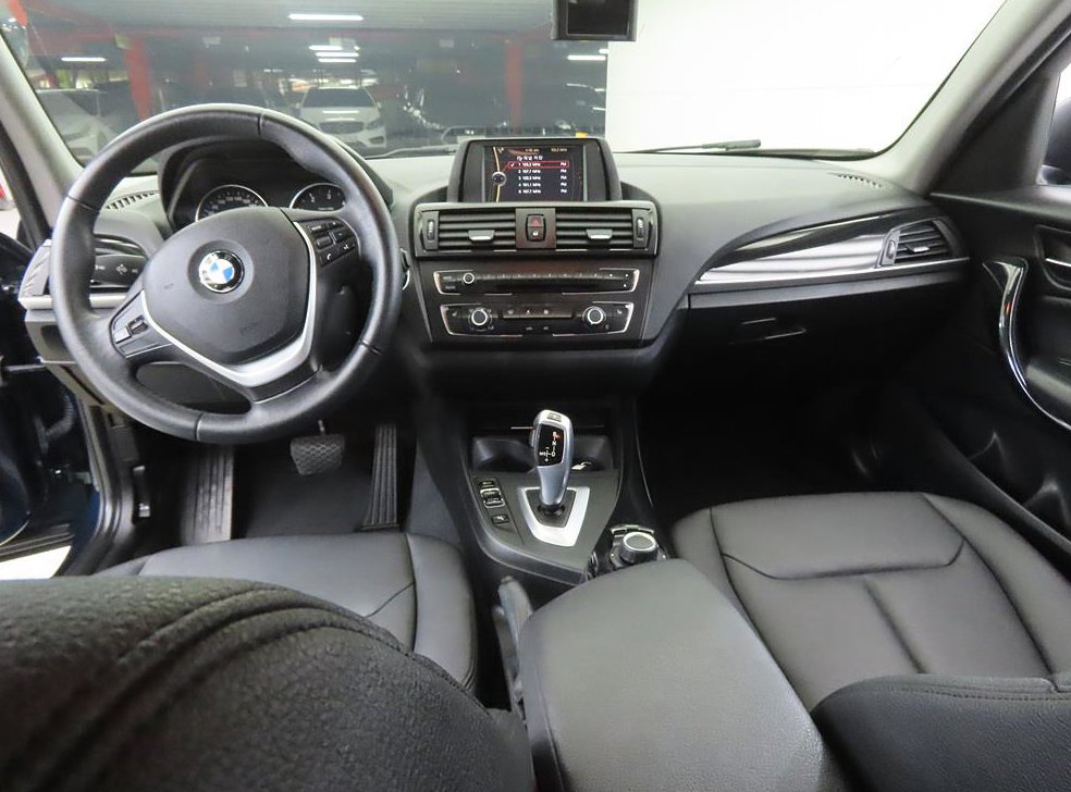 BMW 1시리즈 118d 어반 사진 7