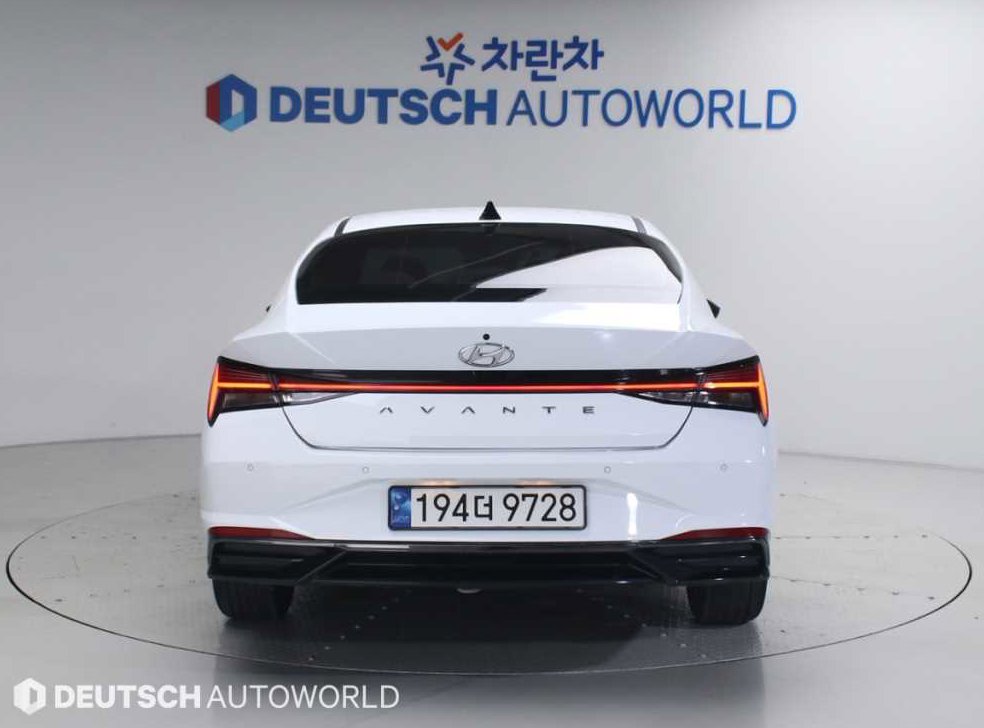 현대 아반떼 1.6 인스퍼레이션 사진 4
