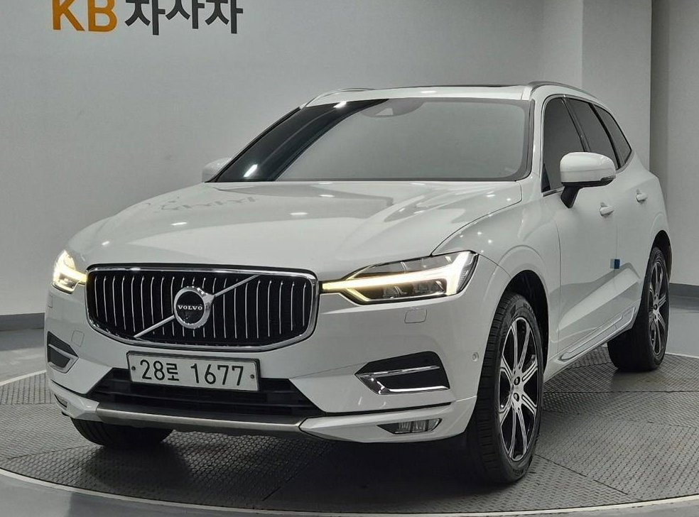 볼보 XC60 D5 AWD 인스크립션