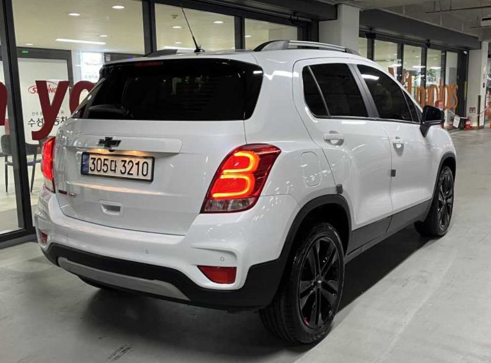 쉐보레 트랙스 가솔린 1.4 LS 사진 4
