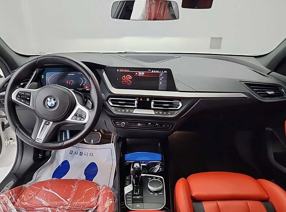 BMW 1시리즈 M135i xDrive 사진 7
