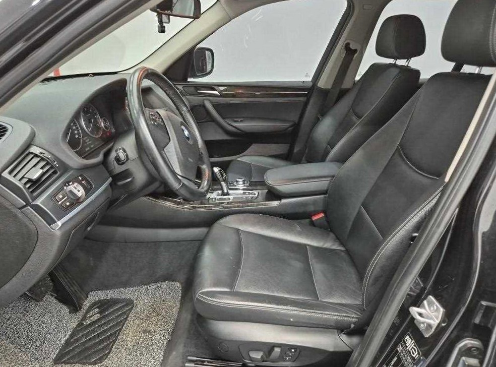 BMW X3 xDrive 20d 사진 10
