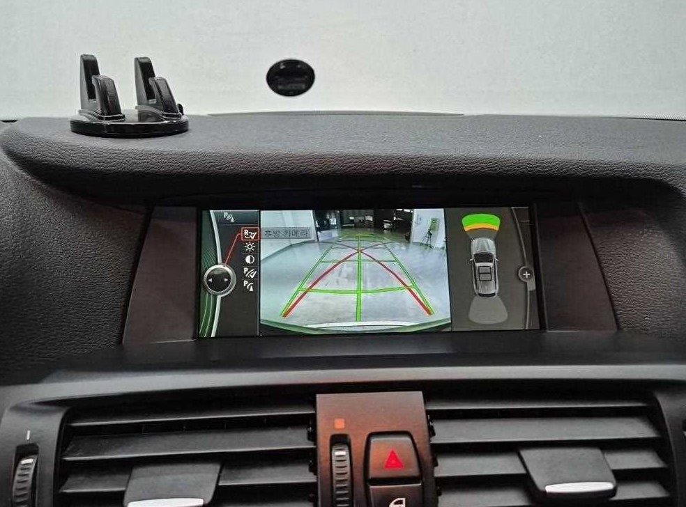 BMW X3 xDrive 20d 사진 14