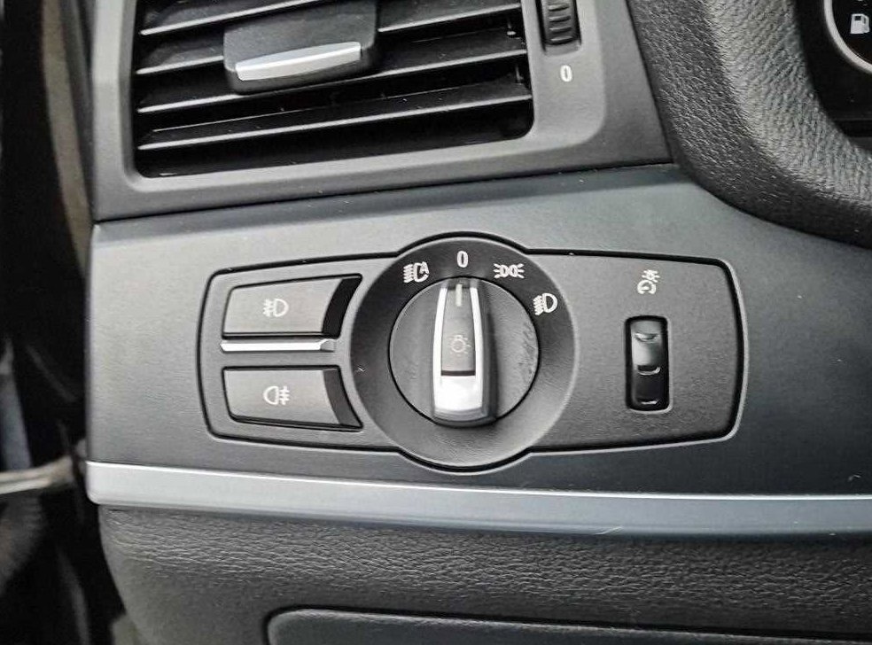 BMW X3 xDrive 20d 사진 17