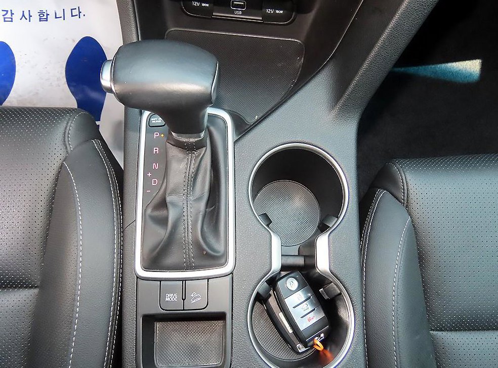 기아 스포티지 2.0 디젤 2WD 사진 10