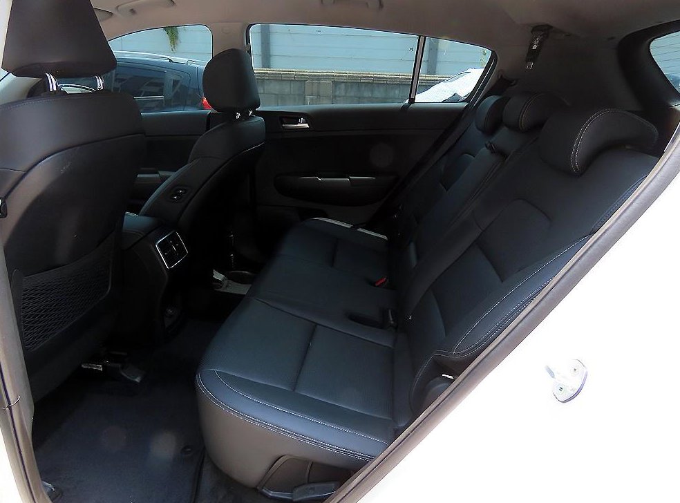 기아 스포티지 2.0 디젤 2WD 사진 6