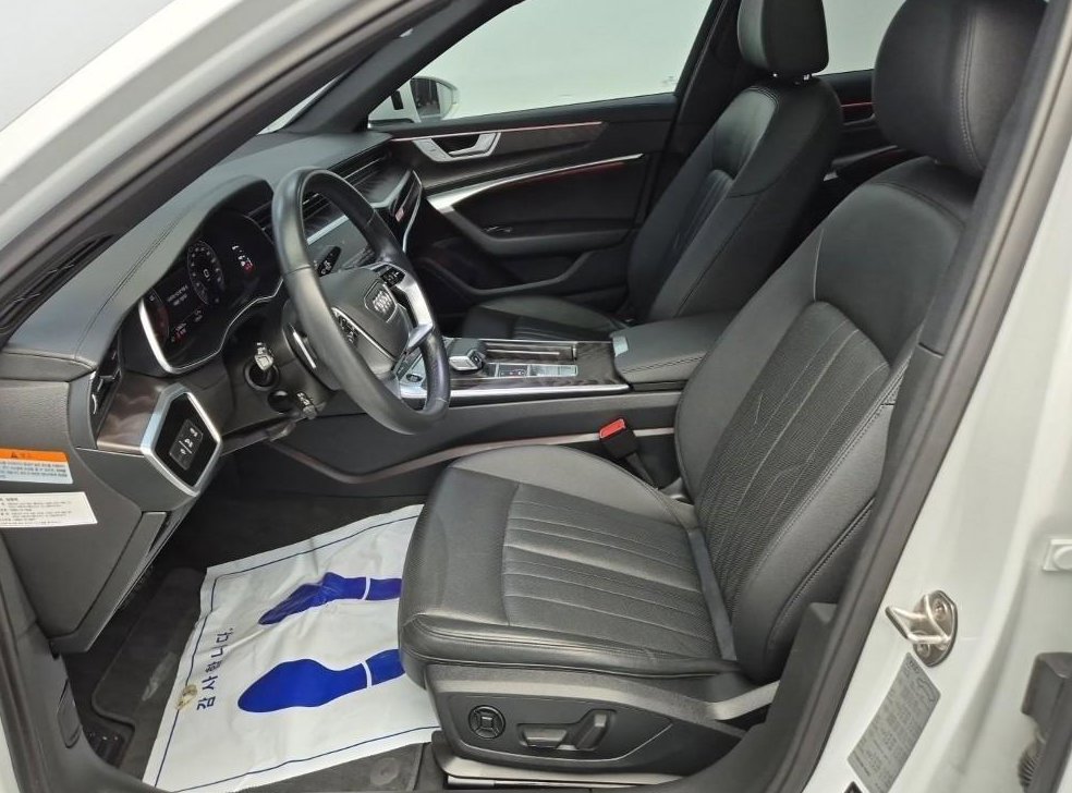 아우디 A6 45 TFSI 콰트로 프리미엄 사진 11