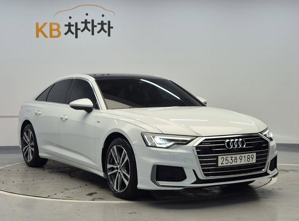 아우디 A6 45 TFSI 콰트로 프리미엄 사진 4