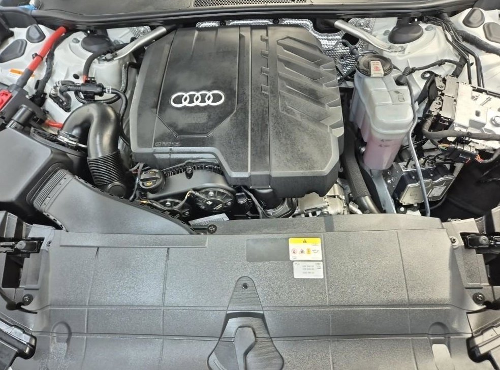 아우디 A6 45 TFSI 콰트로 프리미엄 사진 5