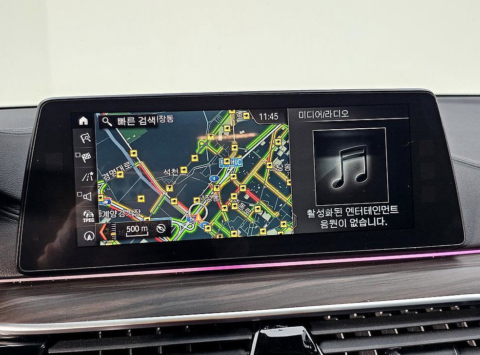 BMW 5시리즈 530i xDrive M 스포츠 플러스 사진 13