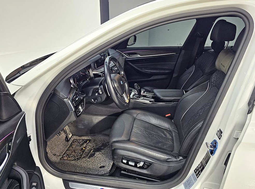 BMW 5시리즈 530i xDrive M 스포츠 플러스 사진 7