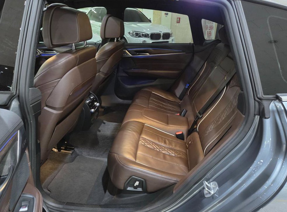 BMW 그란투리스모 620d M 스포츠 사진 7
