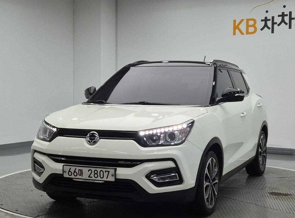 KG모빌리티(쌍용)  티볼리 2WD 가솔린 기어 에디션