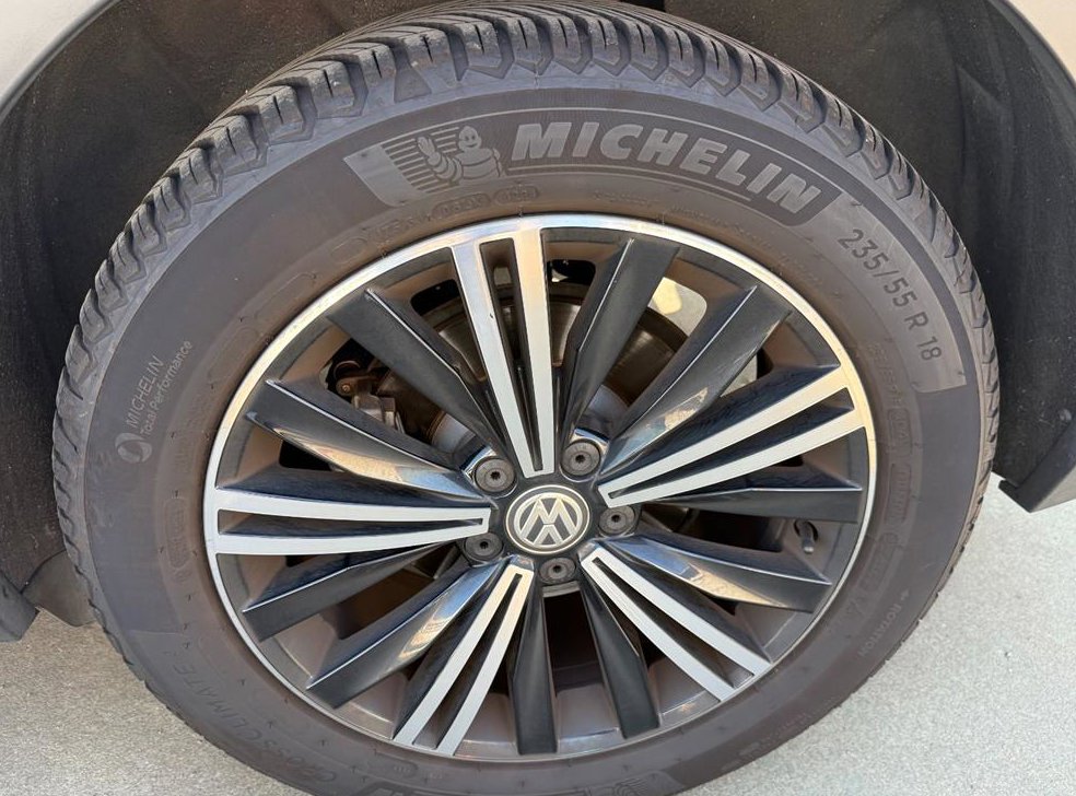 폭스바겐 티구안 2.0 TDI 프레스티지 사진 19
