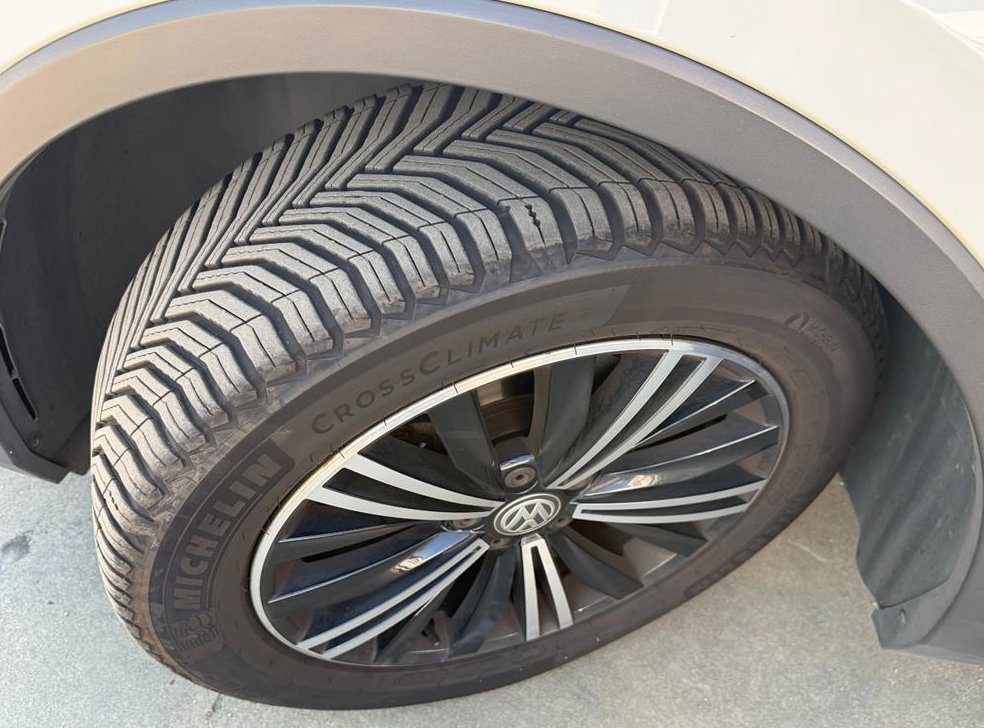 폭스바겐 티구안 2.0 TDI 프레스티지 사진 20