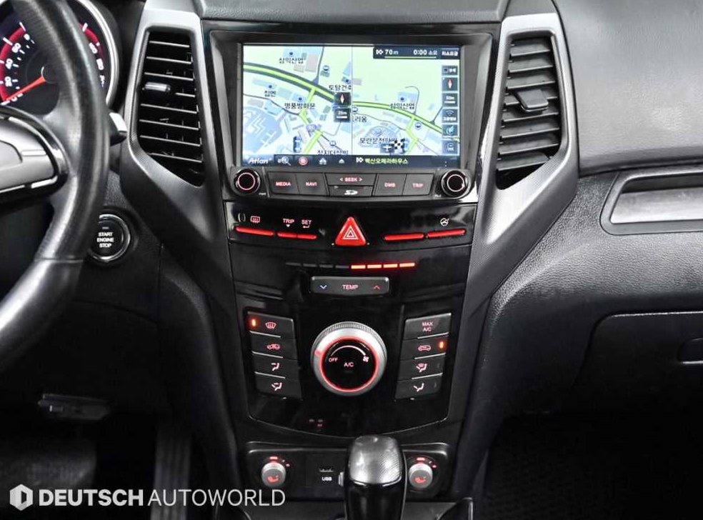 KG모빌리티(쌍용)  티볼리 가솔린 2WD 1.6 LX 사진 14