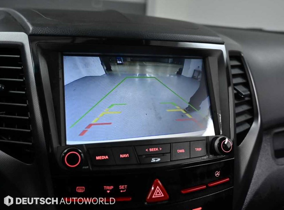 KG모빌리티(쌍용)  티볼리 가솔린 2WD 1.6 LX 사진 15