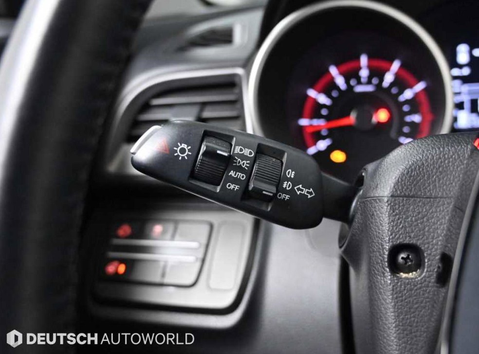 KG모빌리티(쌍용)  티볼리 가솔린 2WD 1.6 LX 사진 16