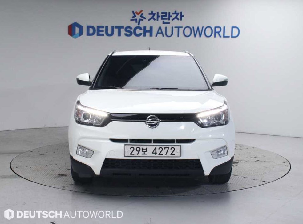 KG모빌리티(쌍용)  티볼리 가솔린 2WD 1.6 LX 사진 3