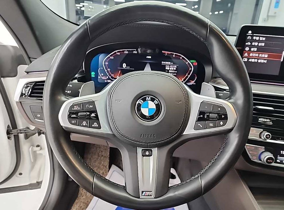 BMW 그란투리스모 630i xDrive M 스포츠 사진 9