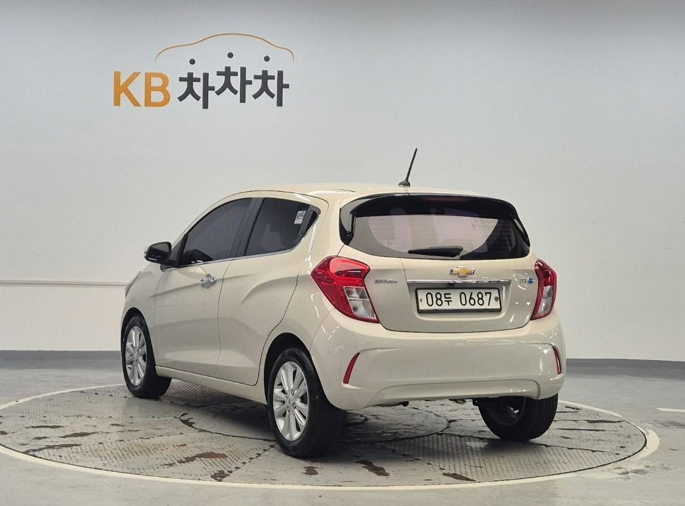 쉐보레 스파크 ECO LTZ 사진 2