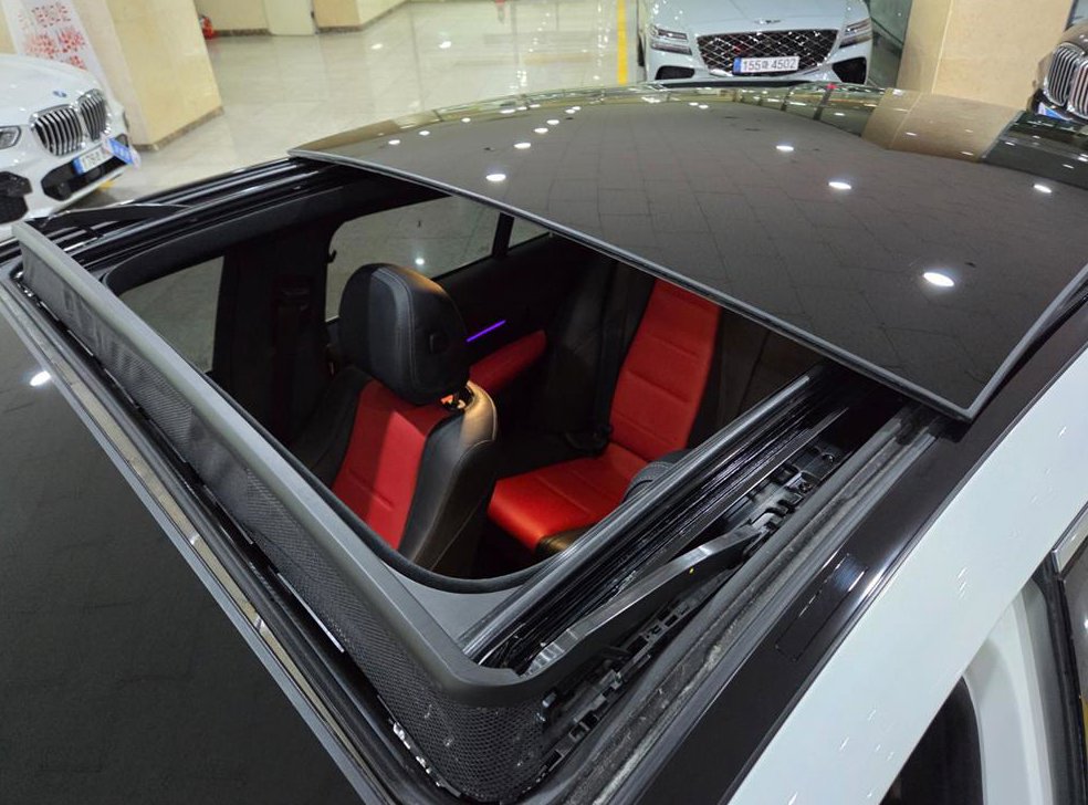 벤츠 GLE 클래스 GLE 400d 4MATIC 쿠페 사진 17