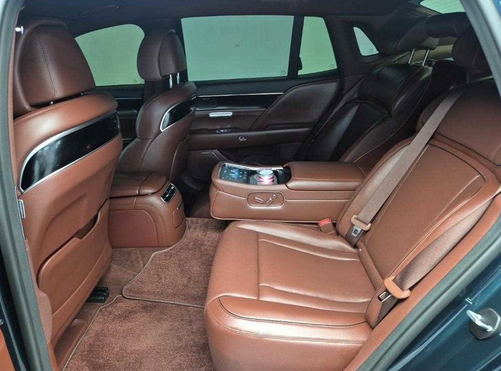 제네시스 G90 3.5T GDI AWD 사진 12