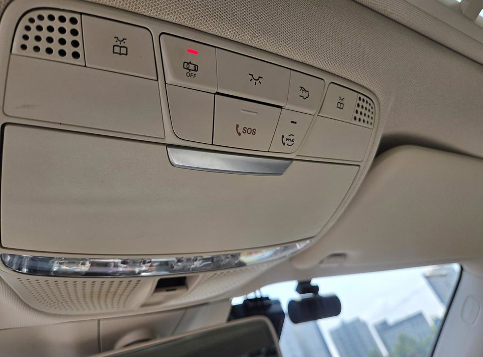 벤츠 E 클래스 E300 아방가르드 사진 10
