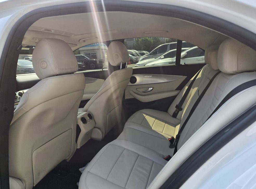 벤츠 E 클래스 E300 아방가르드 사진 11
