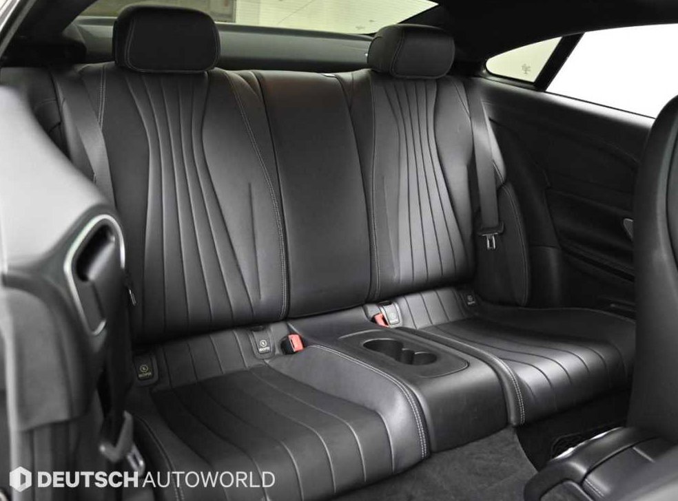 벤츠 E 클래스 E450 4MATIC 쿠페 사진 12